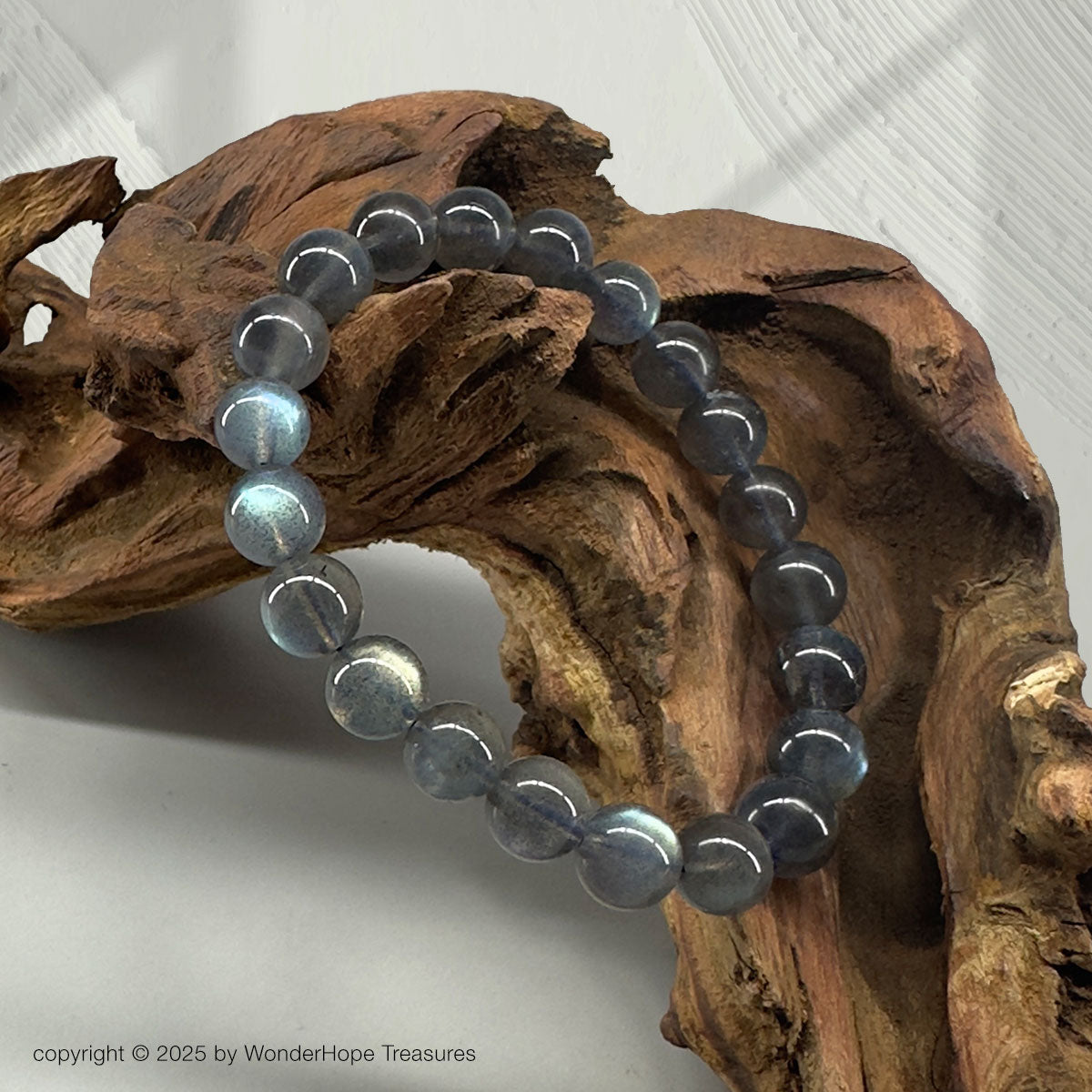 Rainbow Sheen Labradorite (9mm)