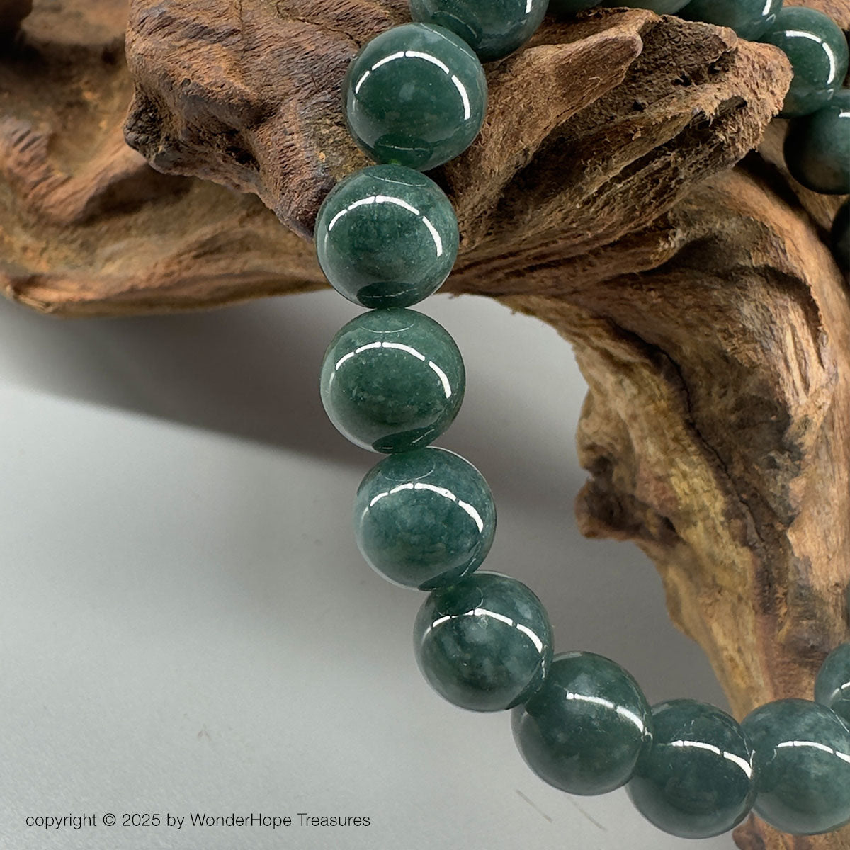 Fei Cui / Jadeite Jade (10mm)