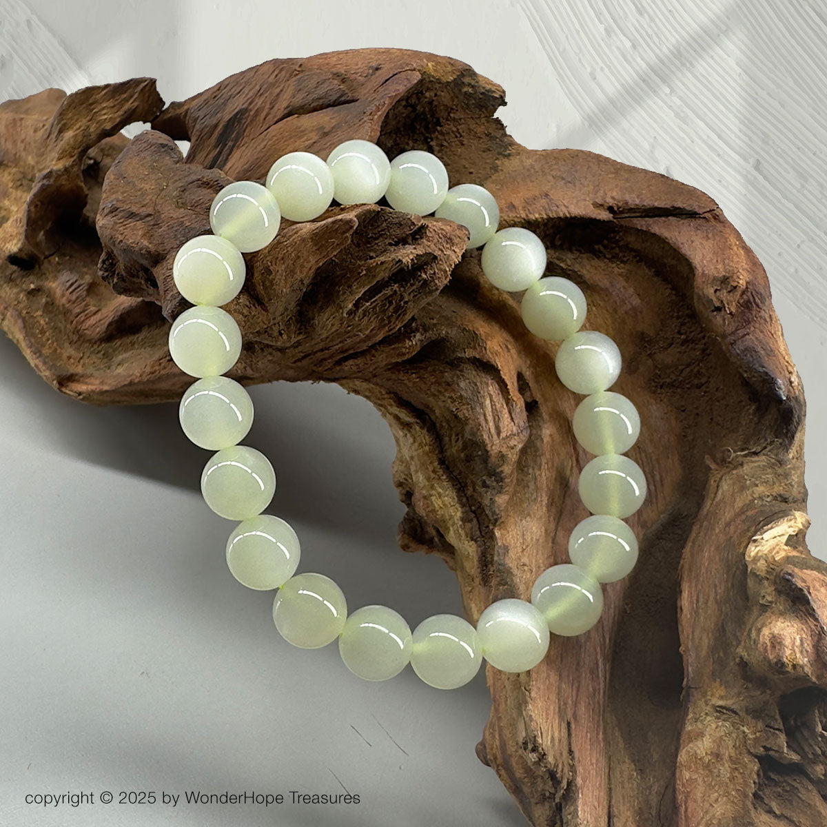 Green Moonstone (9mm)