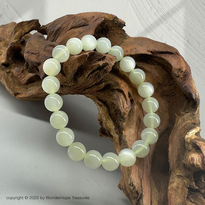Green Moonstone (9mm)